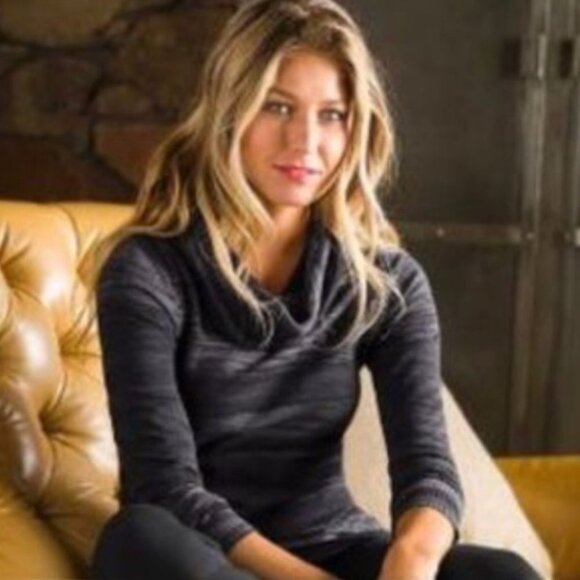 ATHLETA | gray space dye Ashland cowl neck ribbed hi low long sleeve sweater L - Picture 1 of 16